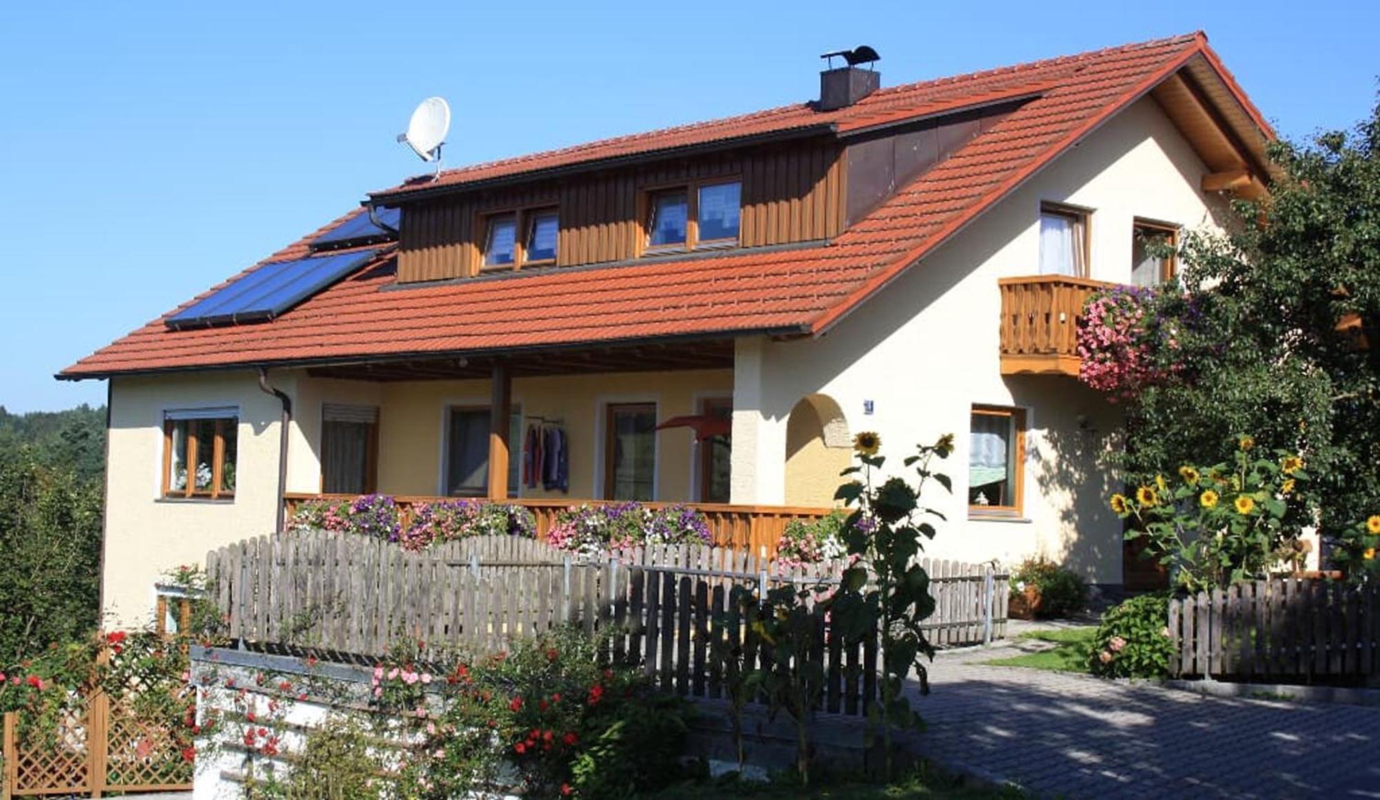 Отель Haus Resi Эгинг Экстерьер фото